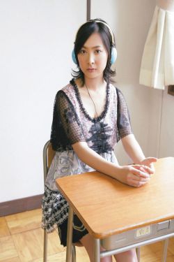 三秒后坐在联谊会角落的他是个肉食系第五集
