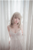坐在又大又硬的上面写作业做作文